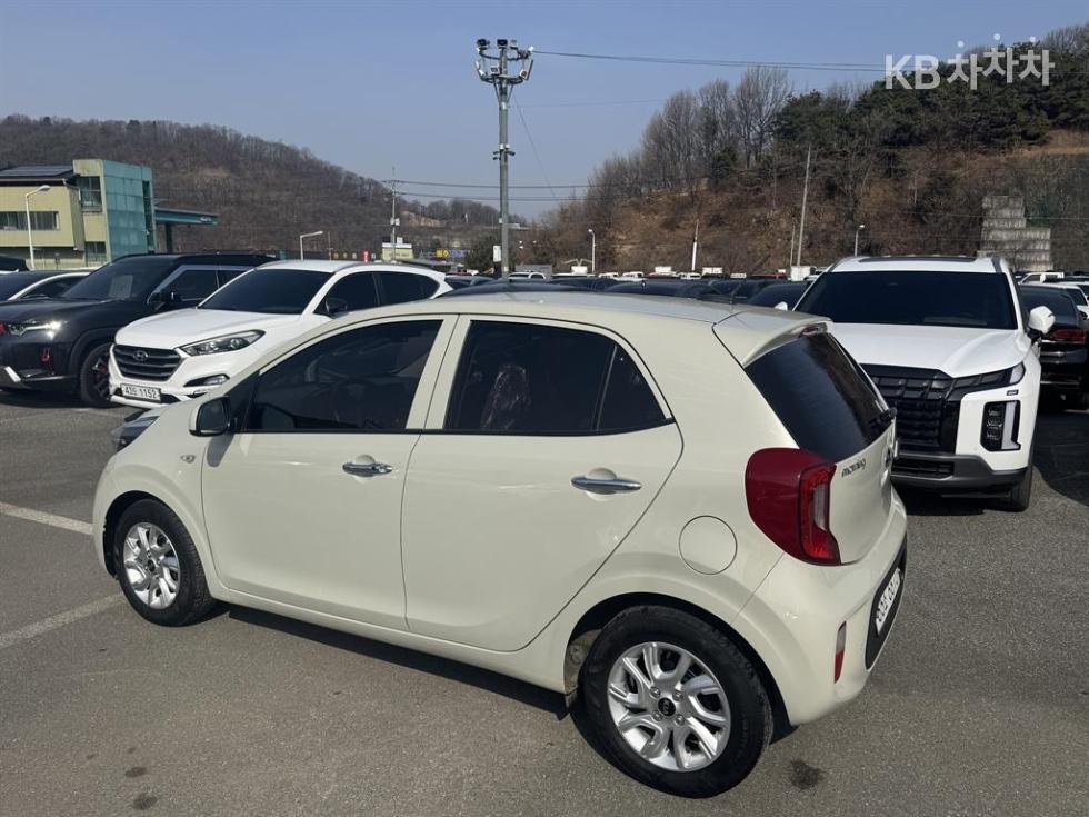 2017 - kia morning (ja)
