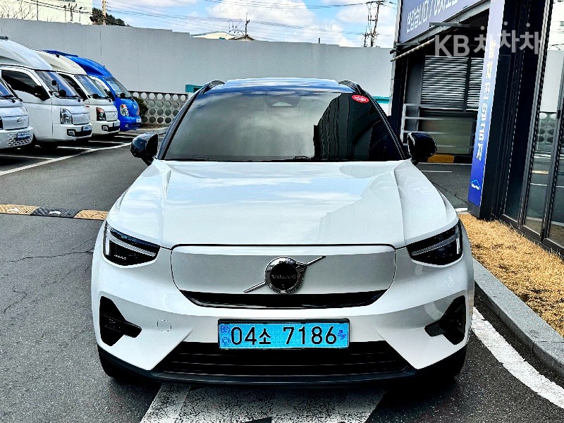 볼보 XC40 Recharge