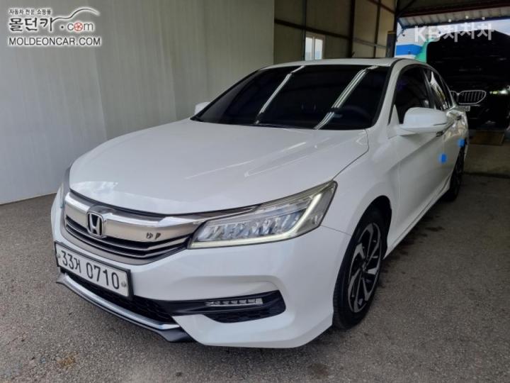 Honda Accord 2.4 Sedan EX-L CVT 3