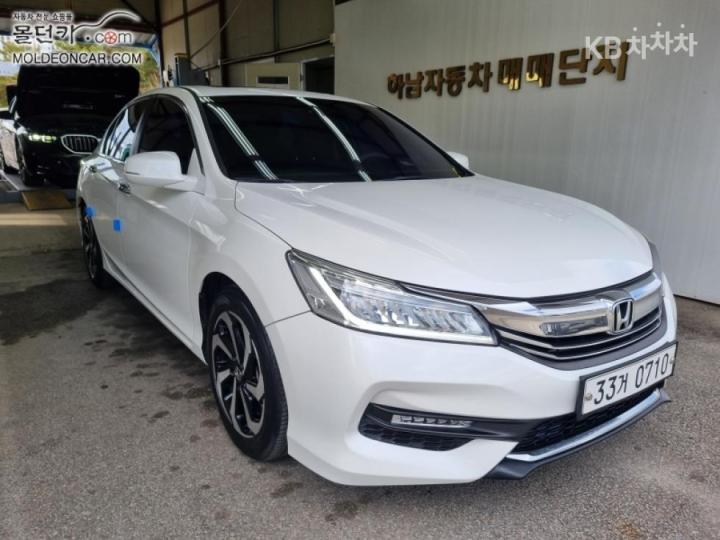 Honda Accord 2.4 Sedan EX-L CVT 4