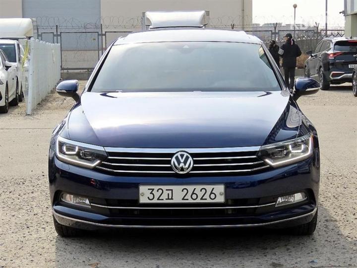Volkswagen Passat GT 2.0 TDI Prestige B8