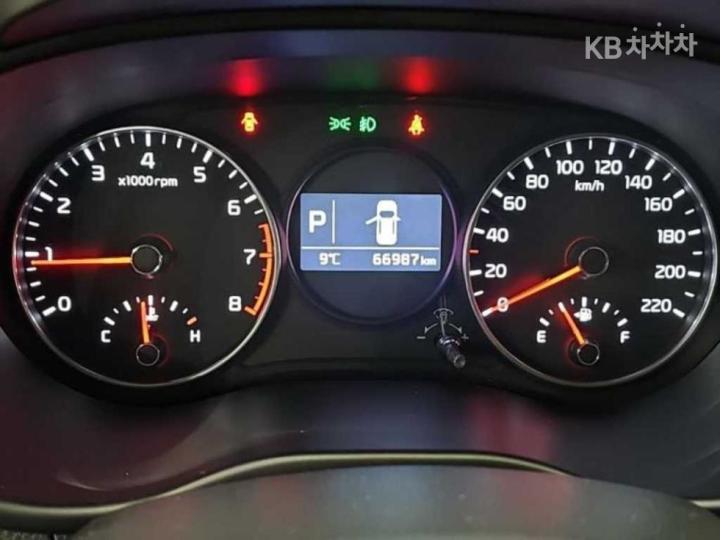 Kia Morning JA Prestige 8