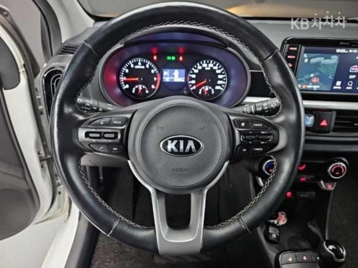Kia Morning JA Prestige 9