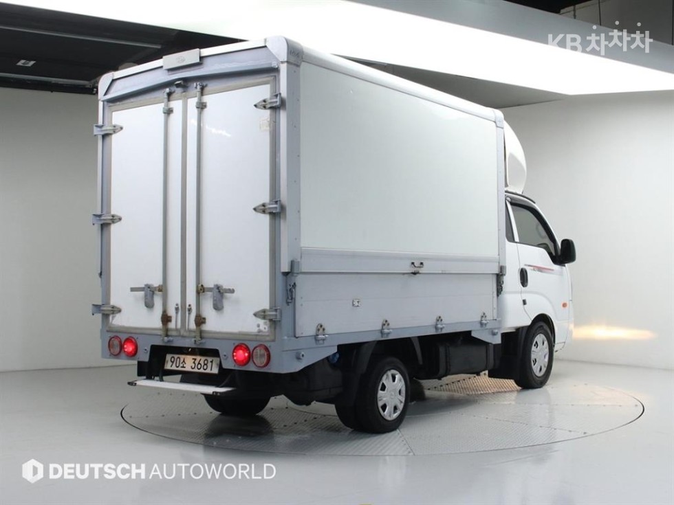 2022 - kia bongo iii