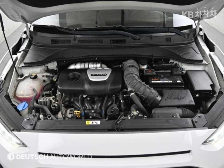 Hyundai Kona 1.6 Turbo Modern Tech 7