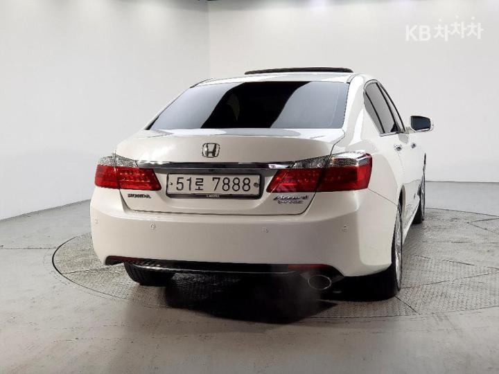 Honda Accord 2.4 Sedan EX CVT 4