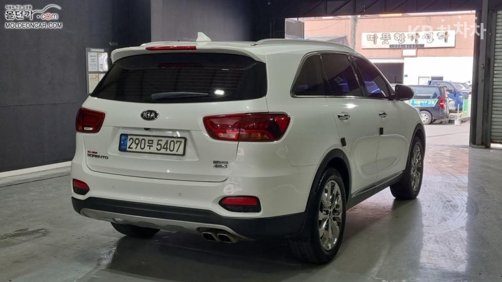 2018 - kia sorento