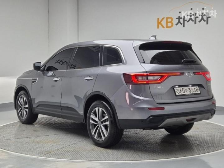 Renault QM6 2.0 LPe 2WD LE 3