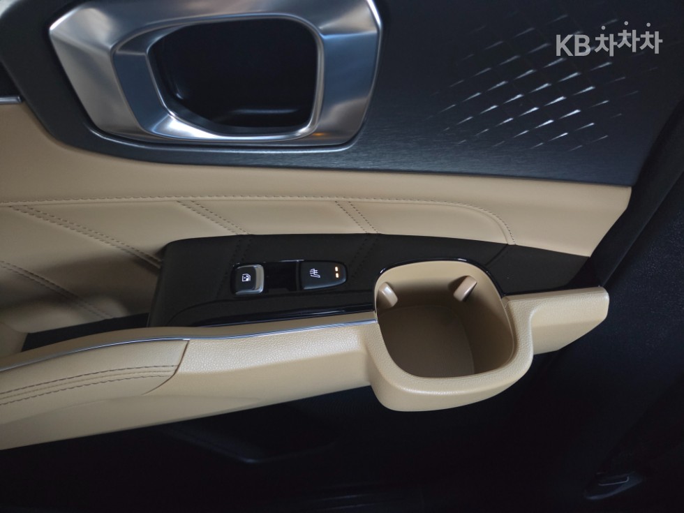 2023 - kia sorento