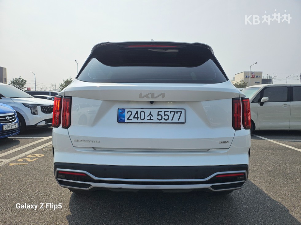 2023 - kia sorento
