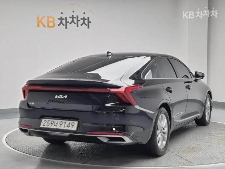Kia K8 2.5 Gasoline Noblesse 5