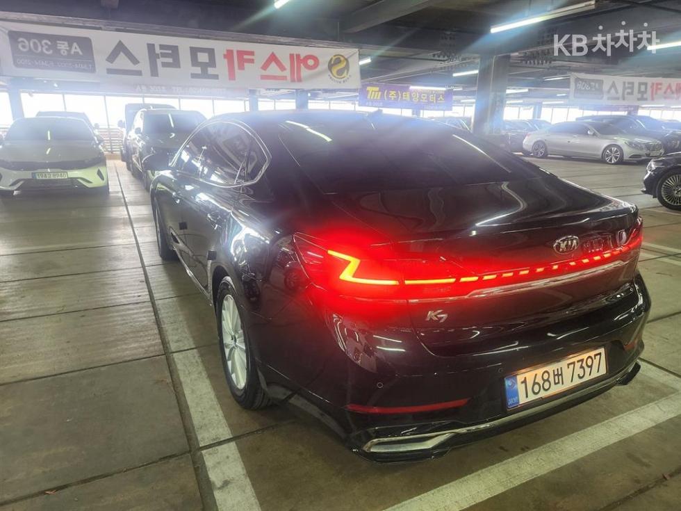 2020 - kia k7