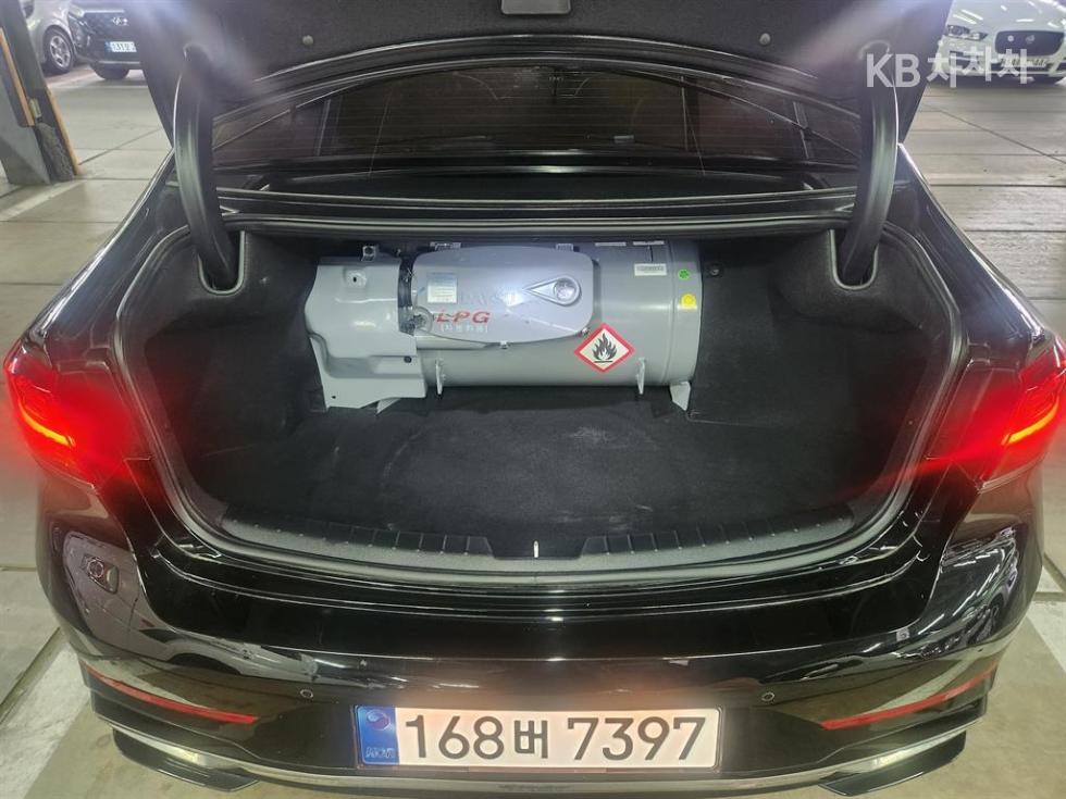 2020 - kia k7