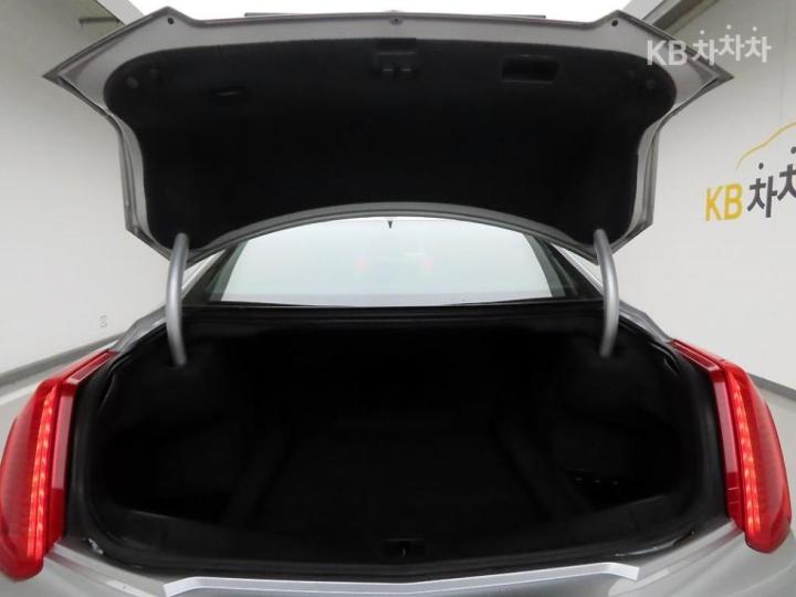 Cadillac CTS 2.0 Luxury 6