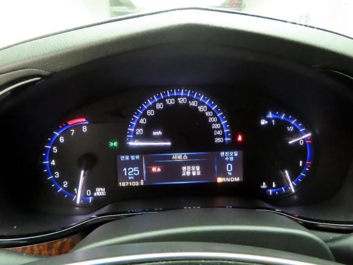 Cadillac CTS 2.0 Luxury 7