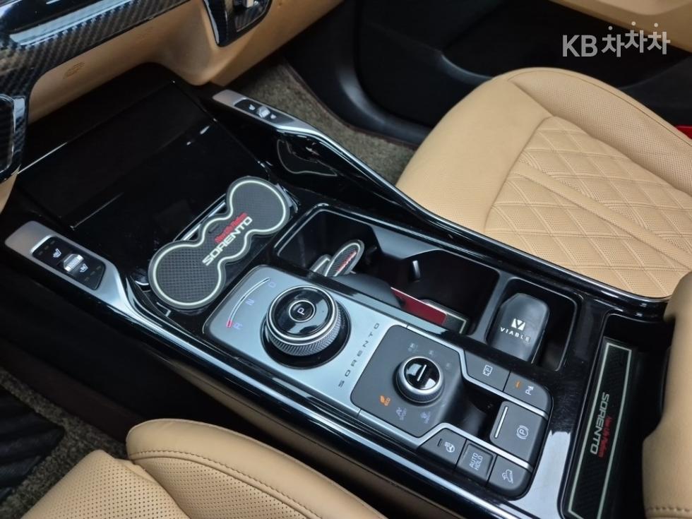 2021 - kia sorento
