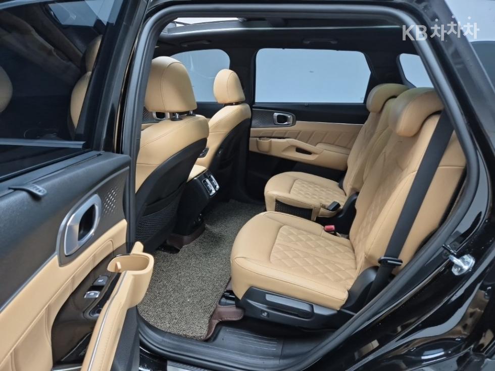 2021 - kia sorento