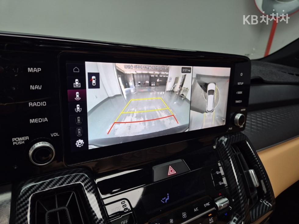 2021 - kia sorento