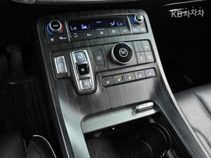 Hyundai Palisade 2.2 Diesel Prestige 10