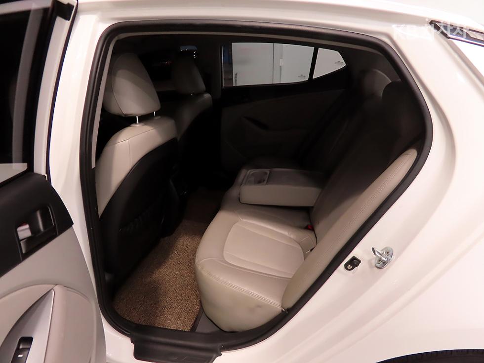 2011 - kia k3