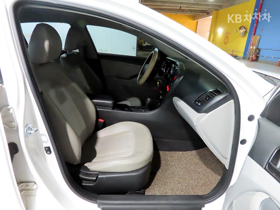 2011 - kia k3