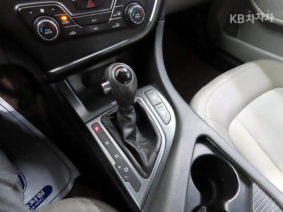 2011 - kia k3
