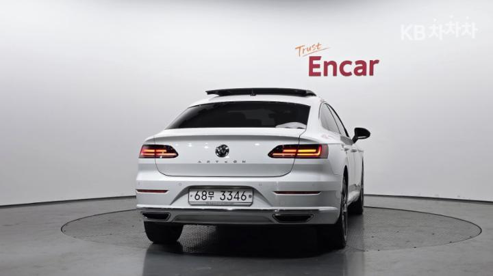 Volkswagen Arteon 2.0 TDI Prestige 4