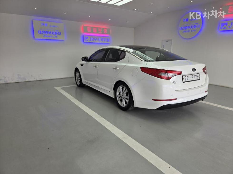 2011 - kia k5