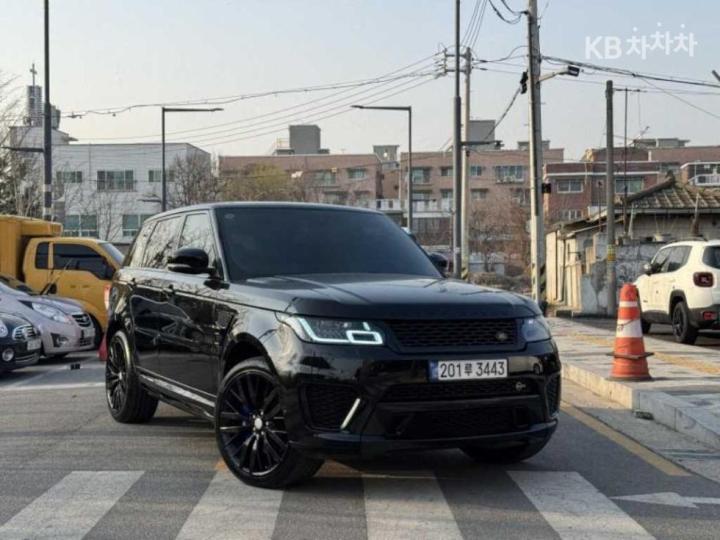 Land Rover Range Rover Sport 5.0 SVR 6