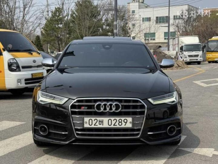 Audi S6 4.0 TFSI Quattro C7 4