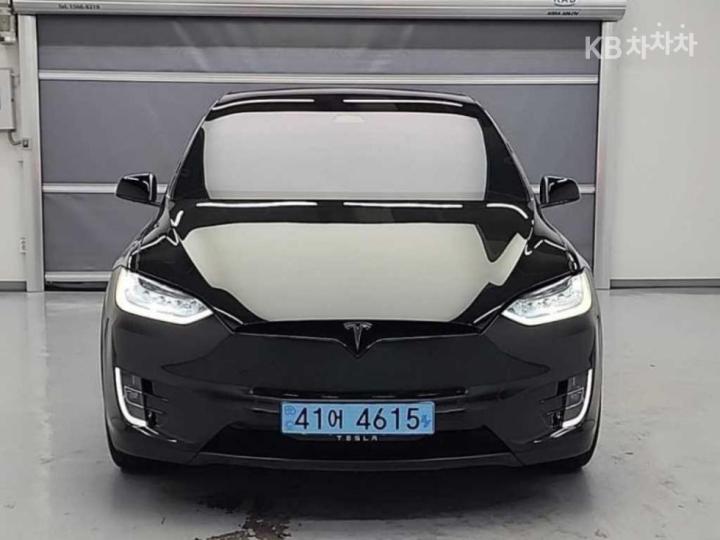 Tesla Model X Long Range 3