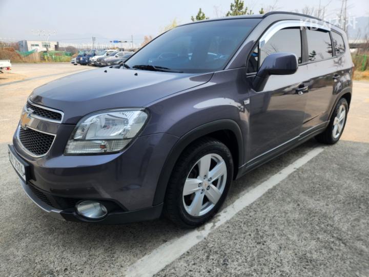 Chevrolet Orlando LT Premium 3