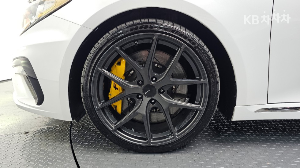2019 - kia k5