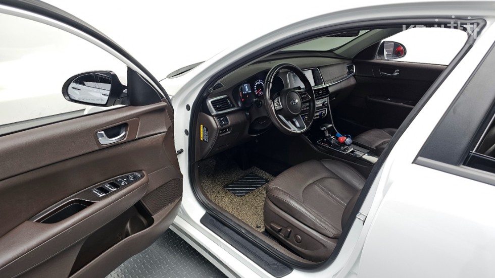 2019 - kia k5