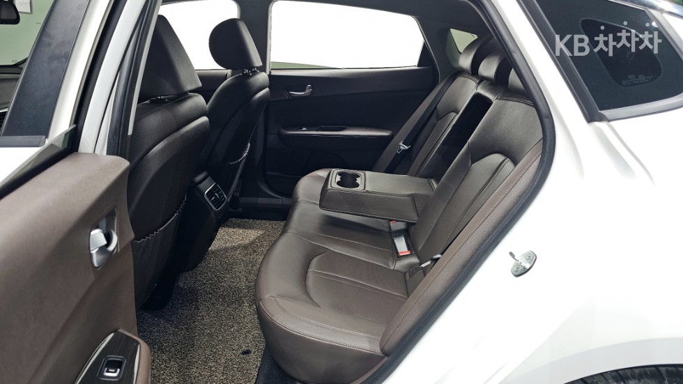 2019 - kia k5