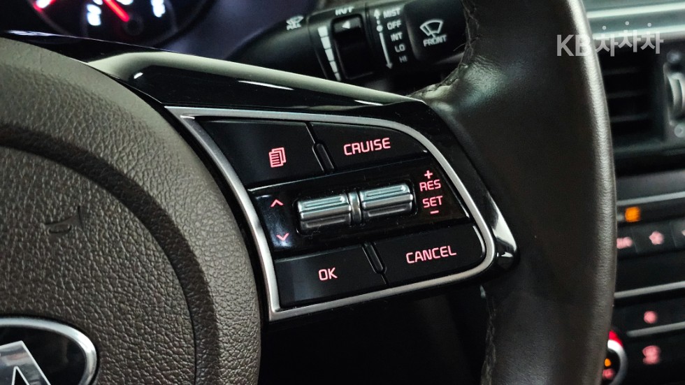 2019 - kia k5
