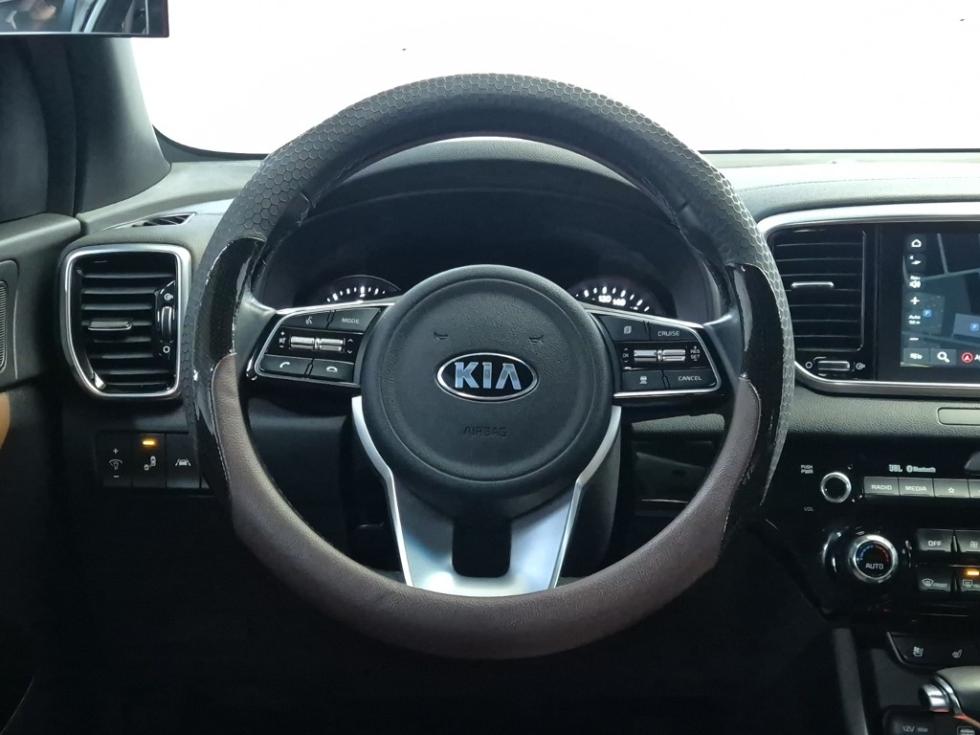 2020 - kia sportage