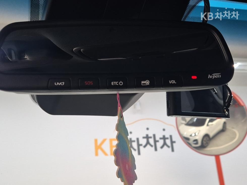 2020 - kia sportage