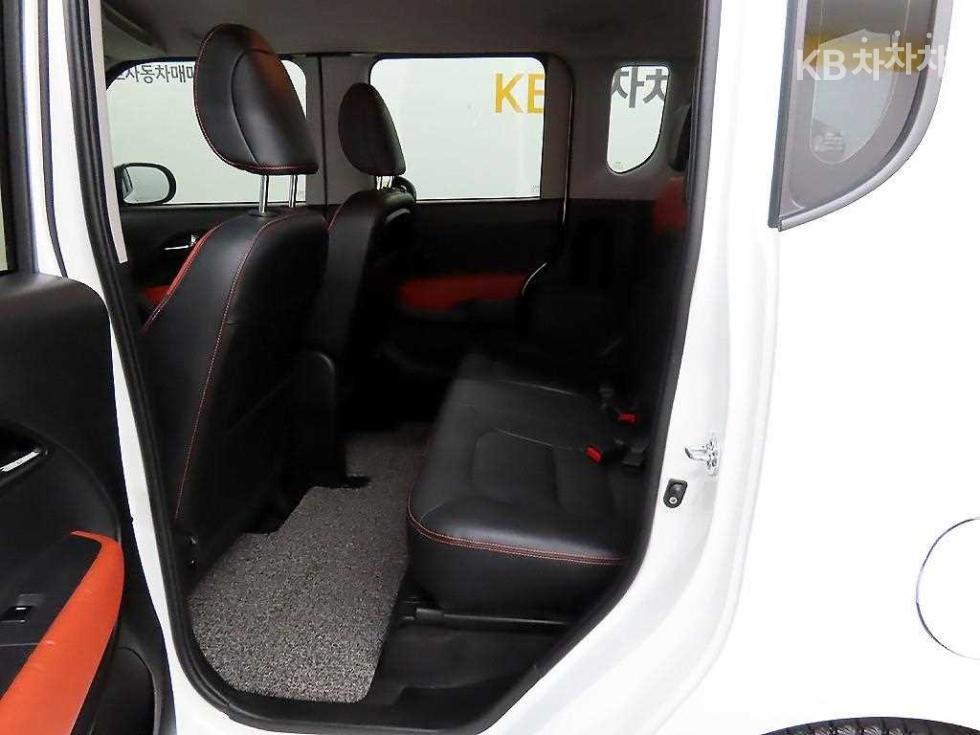 2022 - kia ray