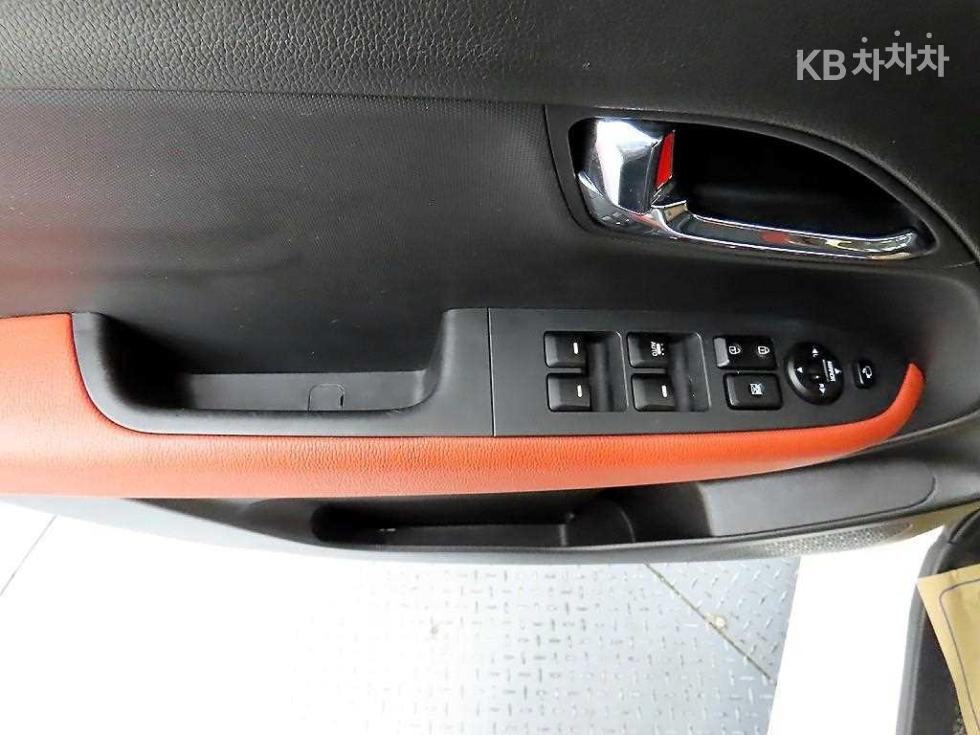 2022 - kia ray