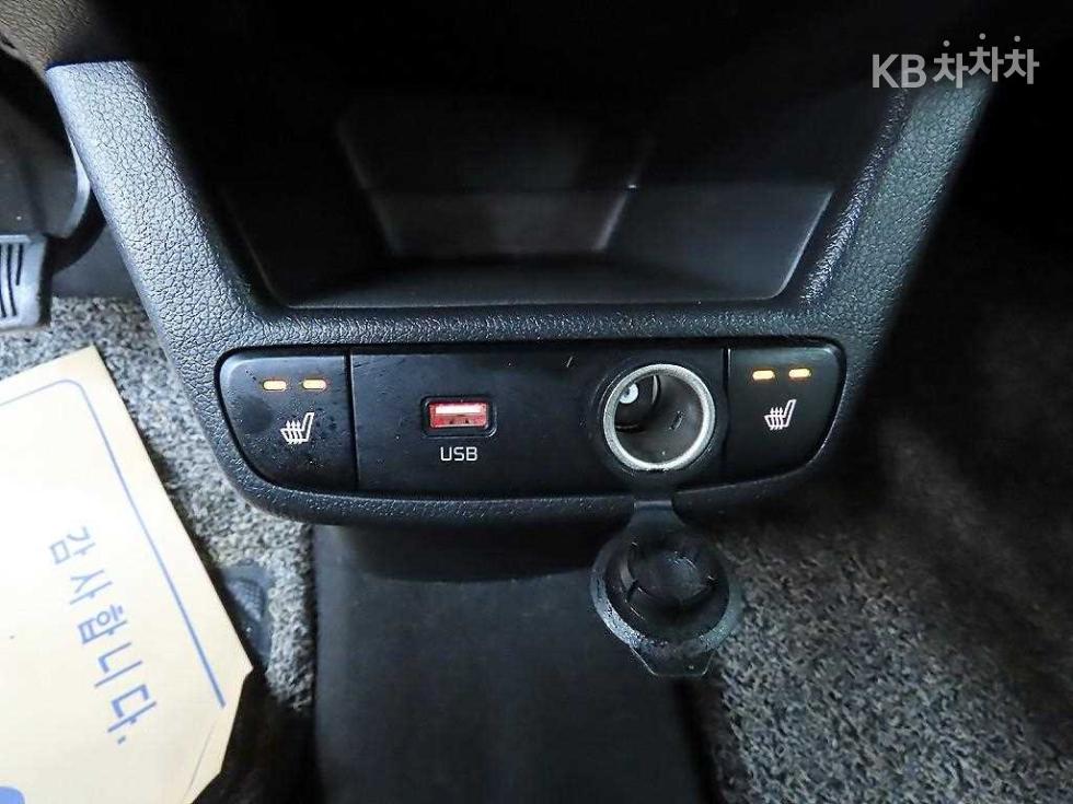 2022 - kia ray