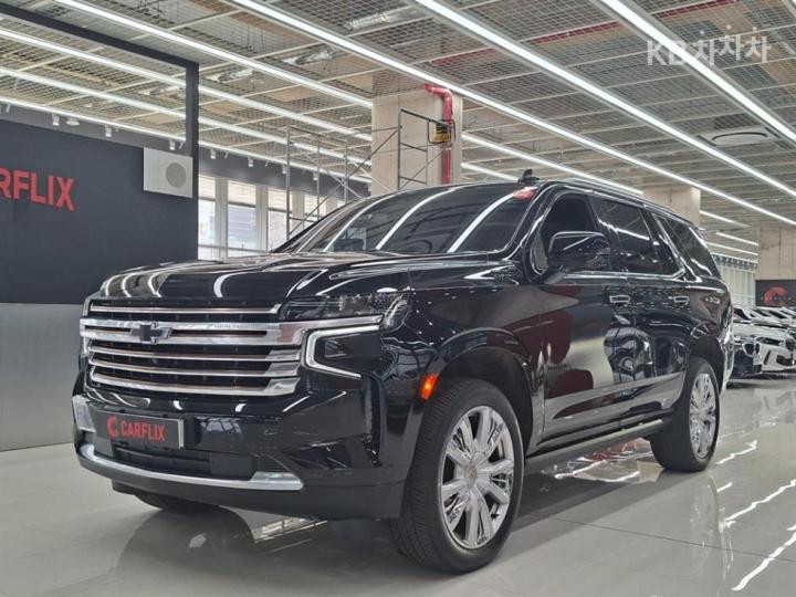 Chevrolet Tahoe 6.2L V8 Dark Knight