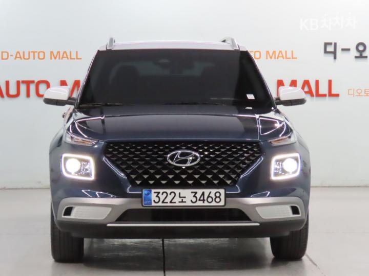 Hyundai Venue Gasoline 1.6 FLUX