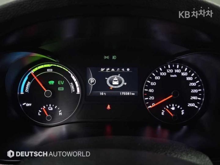 Kia K5 Hybrid 2.0 Noblesse Special 9