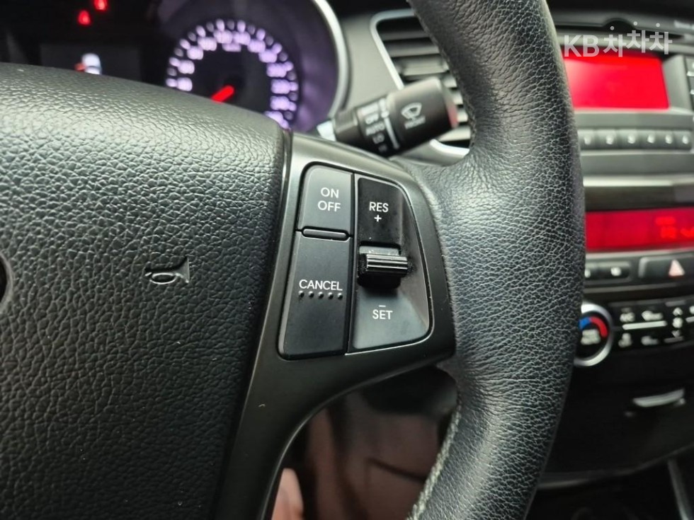2012 - kia 프레스티지