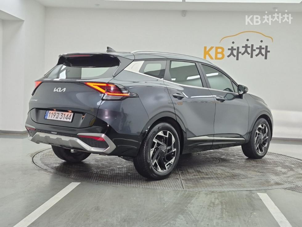 2024 - kia sportage