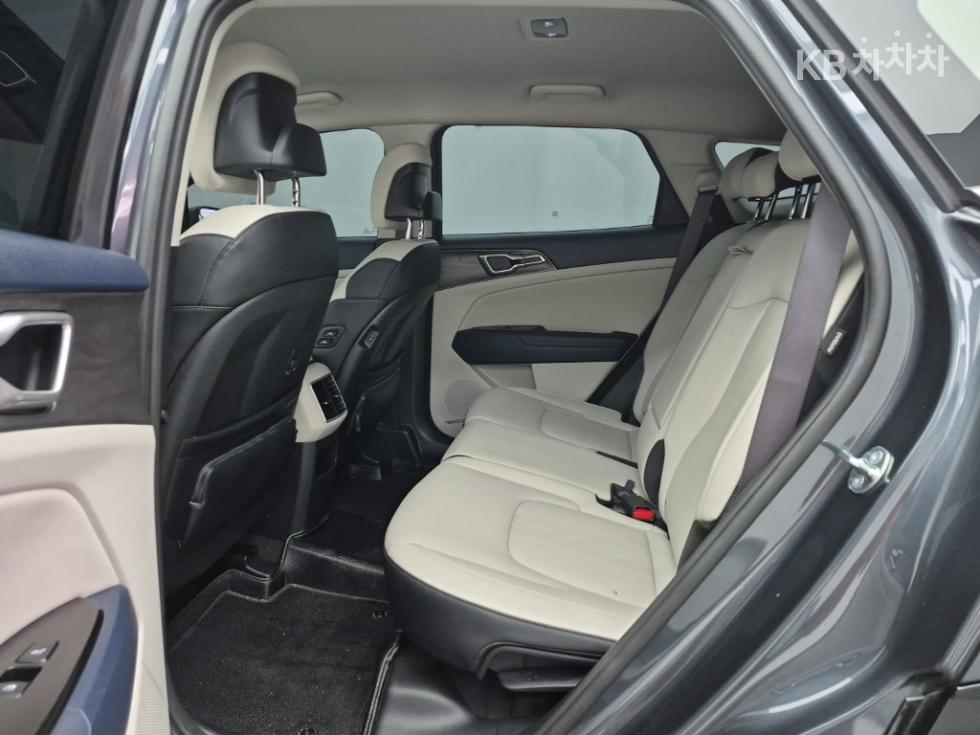 2024 - kia sportage
