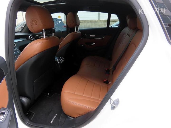 Mercedes-Benz GLC-Class X253 300e 4Matic Coupe Base Type 7