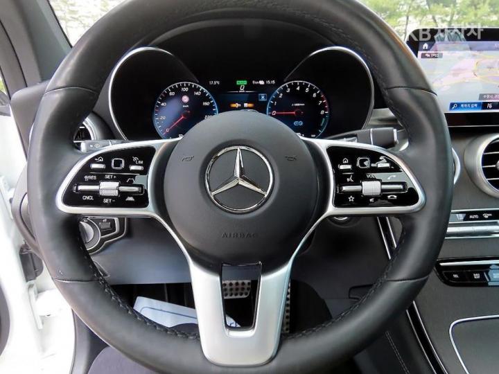 Mercedes-Benz GLC-Class X253 300e 4Matic Coupe Base Type 9