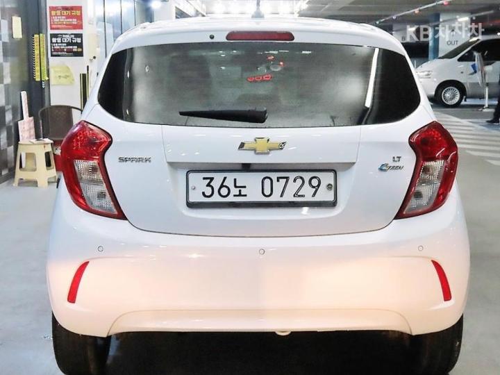 Chevrolet Spark The Next LT Plus 6